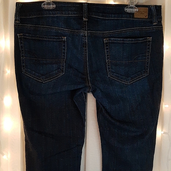 American Eagle Outfitters Denim - American Eagle Artist Crop